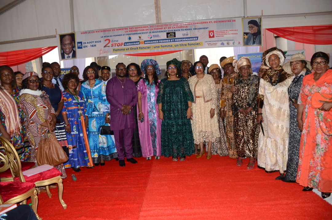 2nd stop of the caravan 52 Weeks Women and Performance:   MINDCAF LISTENS TO WOMEN‘S CONCERNS